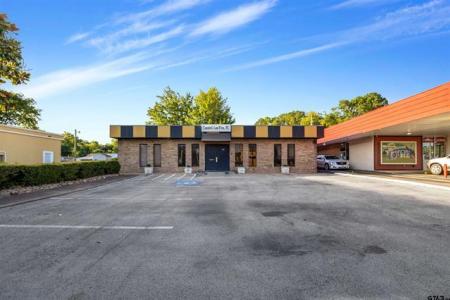 228 W Broad, Mineola, Texas 75773, HOA KỲ