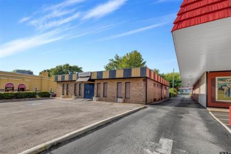 228 W Broad, Mineola, Texas 75773, HOA KỲ