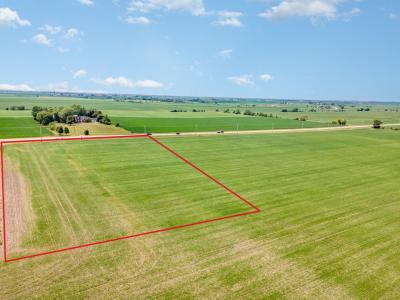 5 Acres Grove Road, Minooka, Illinois 60447