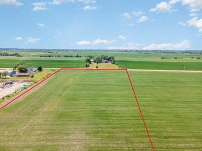 5 Acres Grove Road, Minooka, Illinois 60447