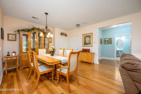 203 Canterbury Lane, Morganville, New Jersey 07751, États-Unis