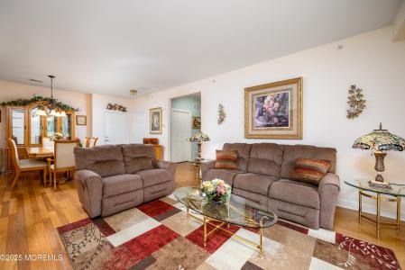 203 Canterbury Lane, Morganville, New Jersey 07751, États-Unis