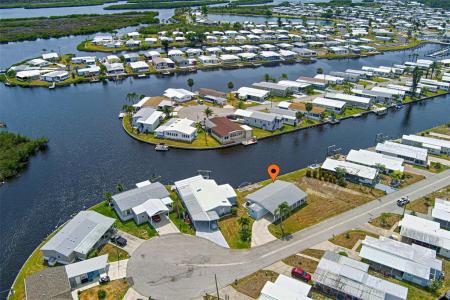 522 Clarion Place, North Port, Florida 34287, USA