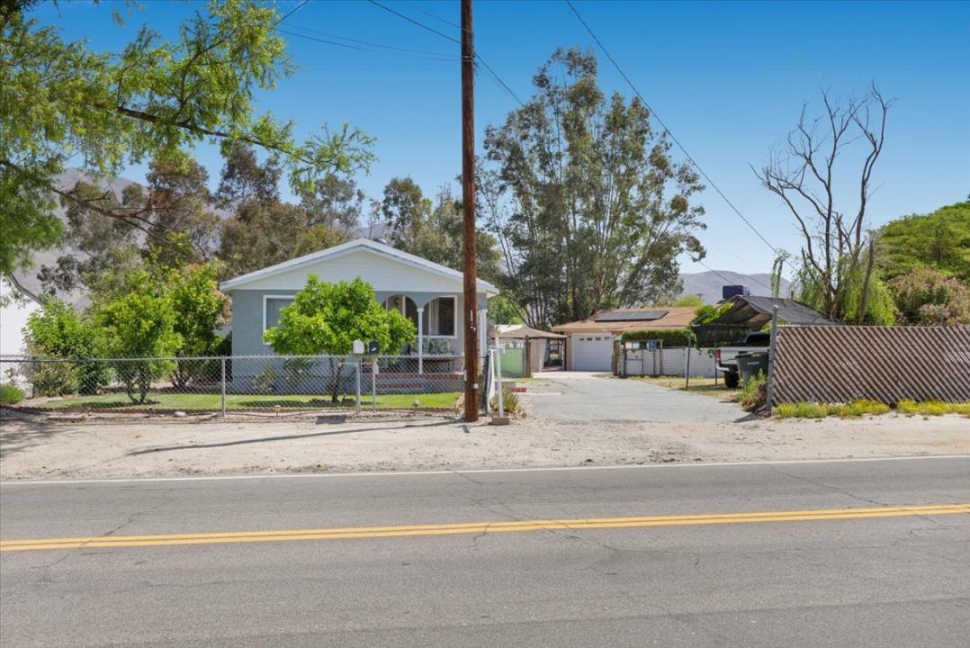 243 Idyllwild Dr, San Jacinto, Californie 92583, États-Unis