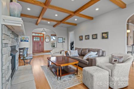 753 River Bend Drive, Granite Falls, North Carolina 28630