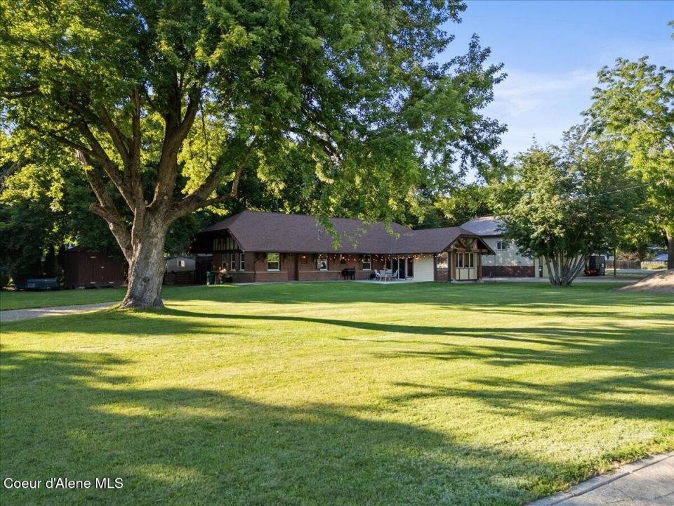 8047 W Post St, Rathdrum, Idaho 83858, USA