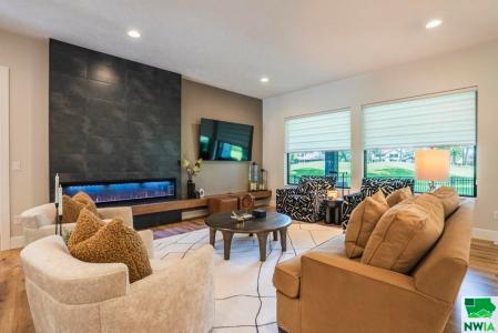653 E Sawgrass Trl, Dakota Dunes, Dakota Do Sul 57049, Estados Unidos