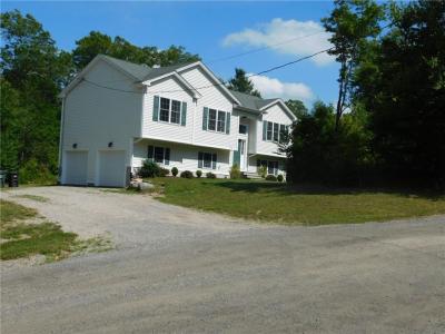 476 Ledge Road, Coventry, RI 02816, USA