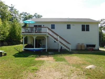476 Ledge Road, Coventry, Rhode Island 02816