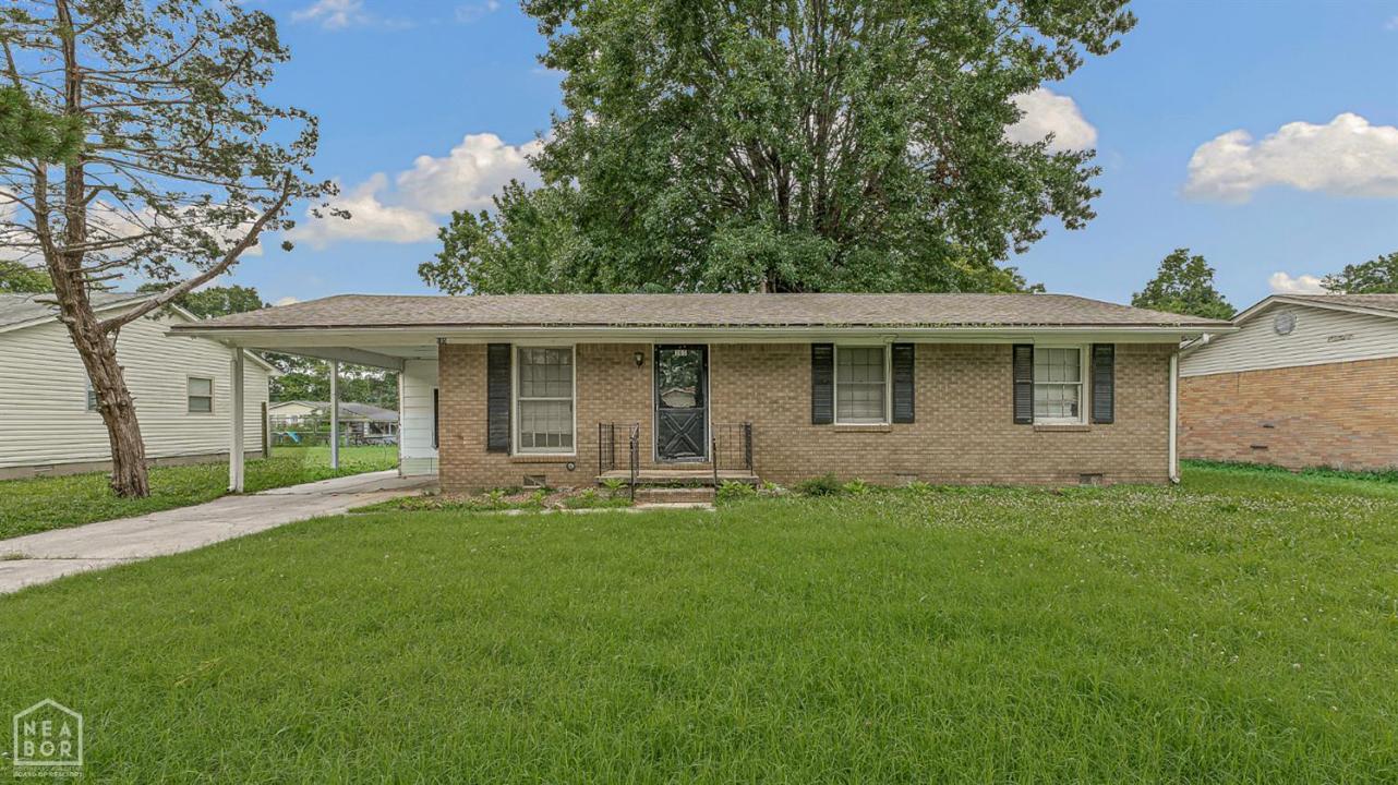 105 E Pecan Street E, Blytheville, ארקנסו 72315, ארצות הברית של אמריקה