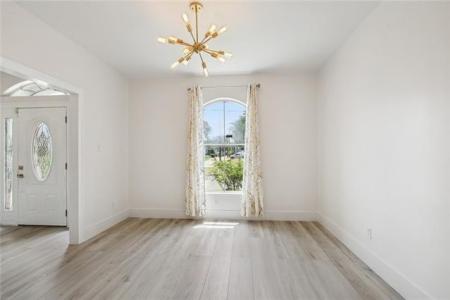 5910 MILNE Boulevard, New Orleans, לואיזיאנה 70124, ארצות הברית של אמריקה