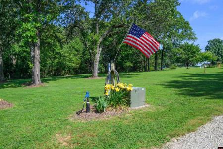 32344 HWY 160 US, Tecumseh, 密苏里州 65760, 美国