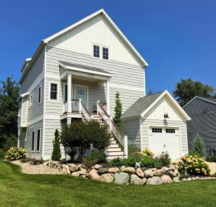 7229 Lakeview Avenue, South Haven, Michigan 49090, USA