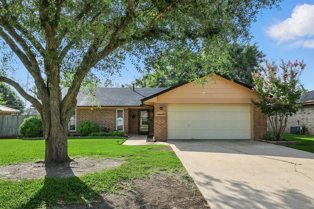 16 Christi Lane, Krum, Техас 76249, Соединенные Штаты