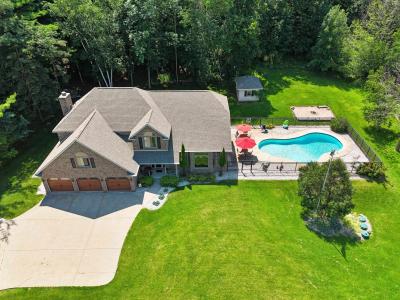 3380 DICKINSON Road, De Pere, Wisconsin 54115-9792