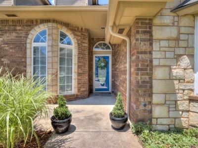 2009 Pembroke Lane, Edmond, Oklahoma 73003, Estados Unidos