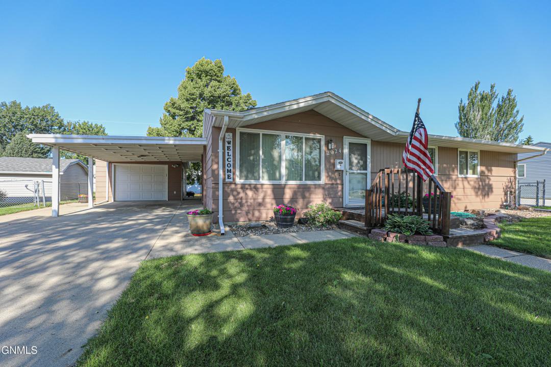 2024 Dakota Drive, Bismarck, Dakota Północna 58501, USA