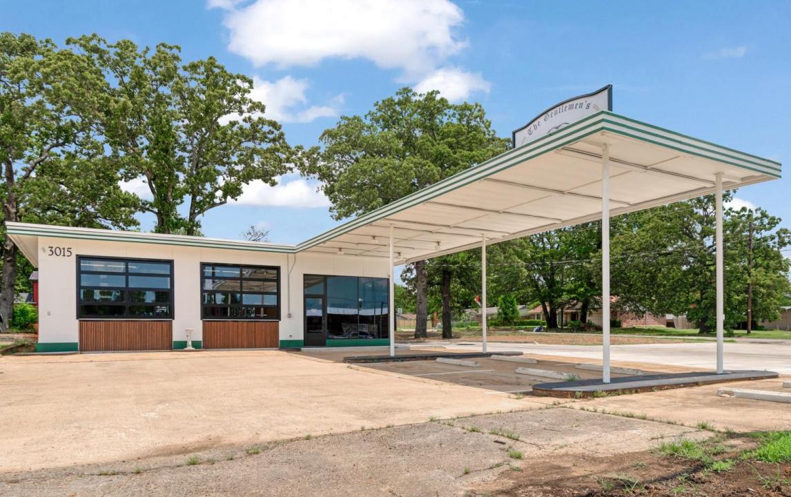 3015 Clarksville St., Paris, Texas 75460, États-Unis