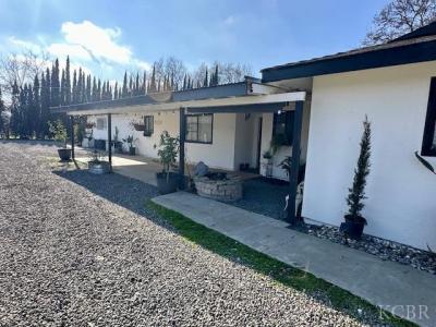 7664 20 1/2 Avenue, Lemoore, California 93245