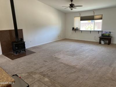13320 E Avenue W6, Pearblossom, California 93553, Stati Uniti