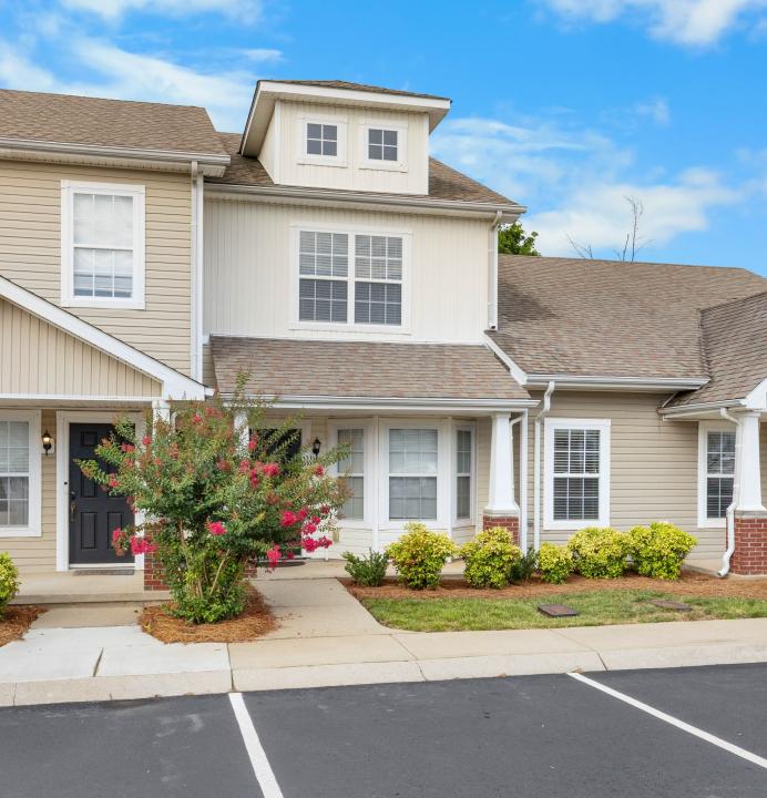 25 Ellington Ter, Clarksville, Tennessee 37040
