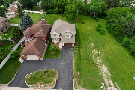 5622 Belmont Road, Downers Grove, 伊利诺斯州 60516, 美国