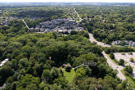 3128 E Moores Pike, Bloomington, 印第安纳州 47401, 美国