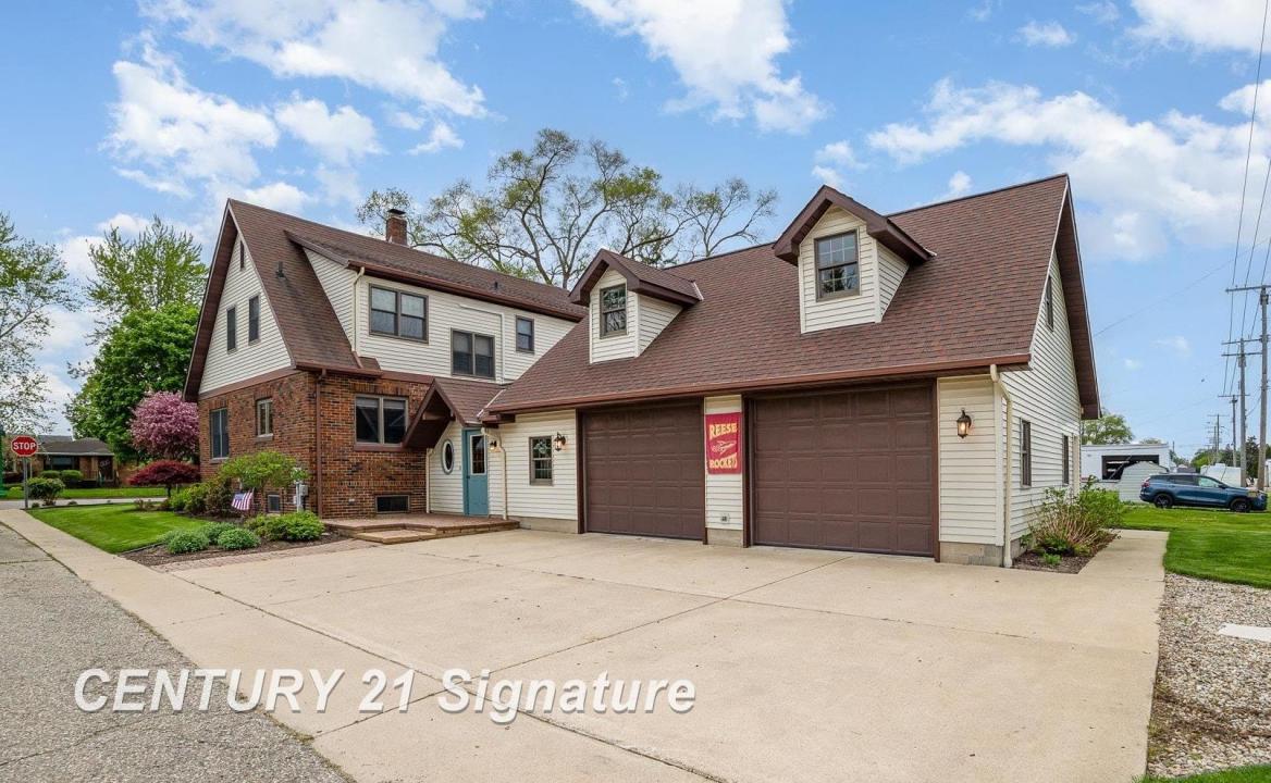 9610 Saginaw, Reese, Michigan 48757