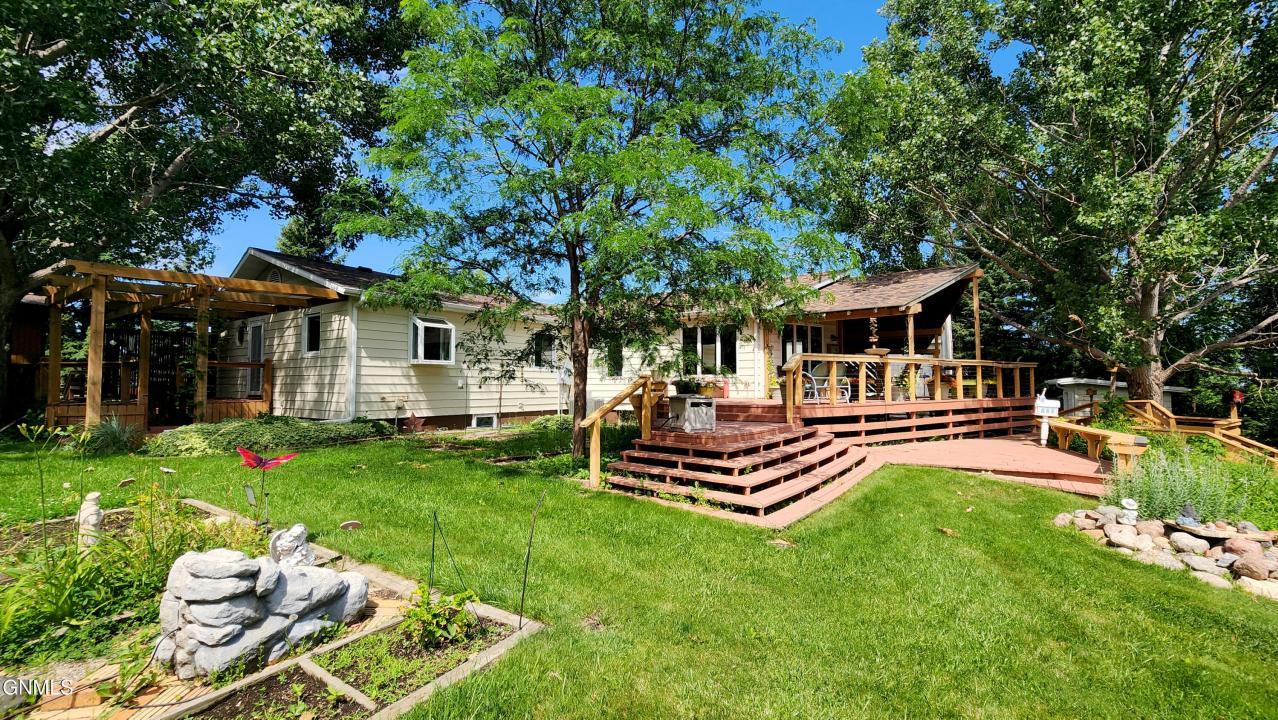3400 Old Red Trail, Mandan, Dakota Del Norte 58554, Estados Unidos