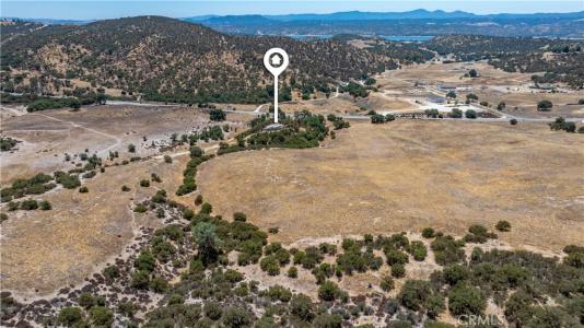70229 Jolon Road, Bradley, California 93426, Estados Unidos