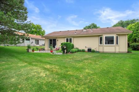 3624 W Honey Tree Ln, Greenfield, ولاية ويسكونسن 53221, الولايات المتحدة