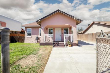 814 Eureka Street, Bakersfield, California 93305