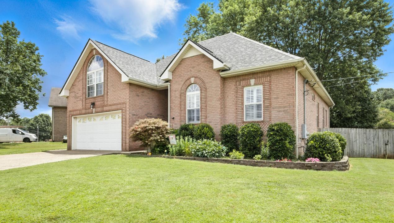 125 Cherokee Dr, White House, テネシー 37188, アメリカ合衆国