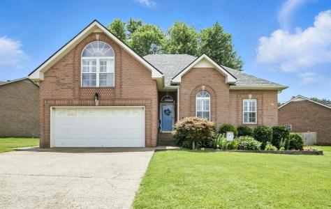 125 Cherokee Dr, White House, テネシー 37188, アメリカ合衆国