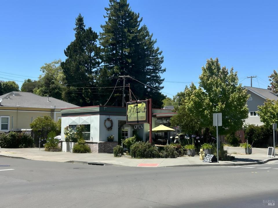 501 Petaluma Blvd N, Petaluma, California 94952, Estados Unidos