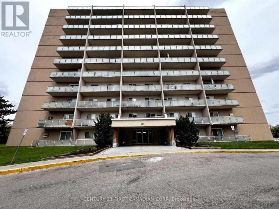 583 MORNINGTON AVENUE, London East (east G), Ontario N5Y 3E9, Canadá