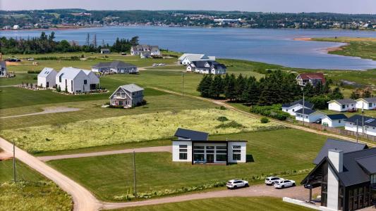 44 SUNRISE DRIVE, Anglo Rustico, Prince Edward Island C0A 1X0, Canada