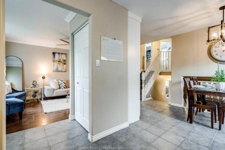 3459 CARIBOU CRESCENT, Windsor, Ontario N8W 5V4, Canada