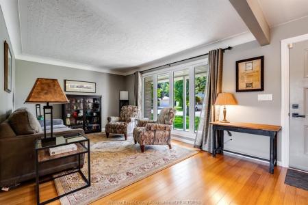 137 MCCALLUM DRIVE, Kingsville, Ontario N9Y 1G6, Canada