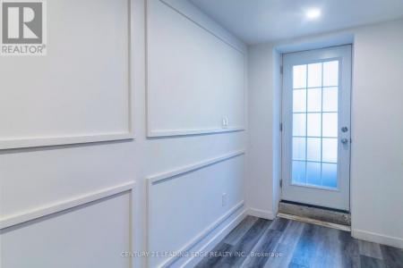 9 BOOKER DRIVE, Ajax (northeast Ajax), אונטריו L1Z 0H3, קנדה 