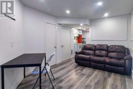 9 BOOKER DRIVE, Ajax (northeast Ajax), אונטריו L1Z 0H3, קנדה 