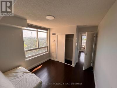 18 KENASTON GARDENS, Toronto (bayview Village), Ontario M2K 3C7, Canada