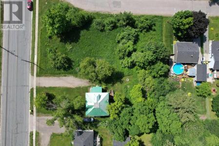 1051-19 PEOPLES AND HILLSIDE RD, Sault Ste. Marie, Ontario P6C 3W3, Canada