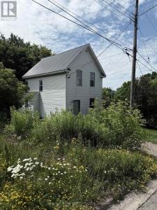 7 HEARST STREET, Sault Ste Marie, オンタリオ P6B 1J6, カナダ