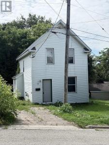 7 HEARST STREET, Sault Ste Marie, オンタリオ P6B 1J6, カナダ
