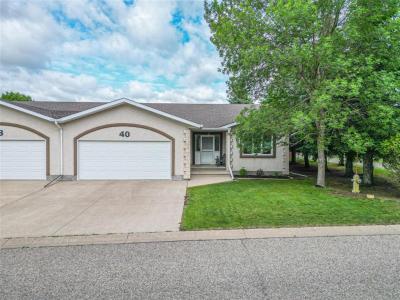 40 HORIZON PLACE, Brandon, Manitoba R7L 1L2, CANADÁ