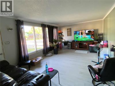 60 DOGWOOD CRESCENT, Yorkton, Saskatchewan S3N 2M7, CANADÁ