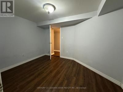 2 KERRISON DRIVE WEST, Ajax (central), Ontario L1Z 1K1, Kanada