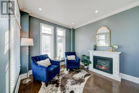 66 DANIEL REAMAN CRESCENT, Vaughan (patterson), Ontario L4J 8V1, Canada