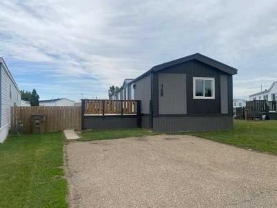 158 WILDROSE COURT W, Brooks, Alberta T1R 1H8, Canada
